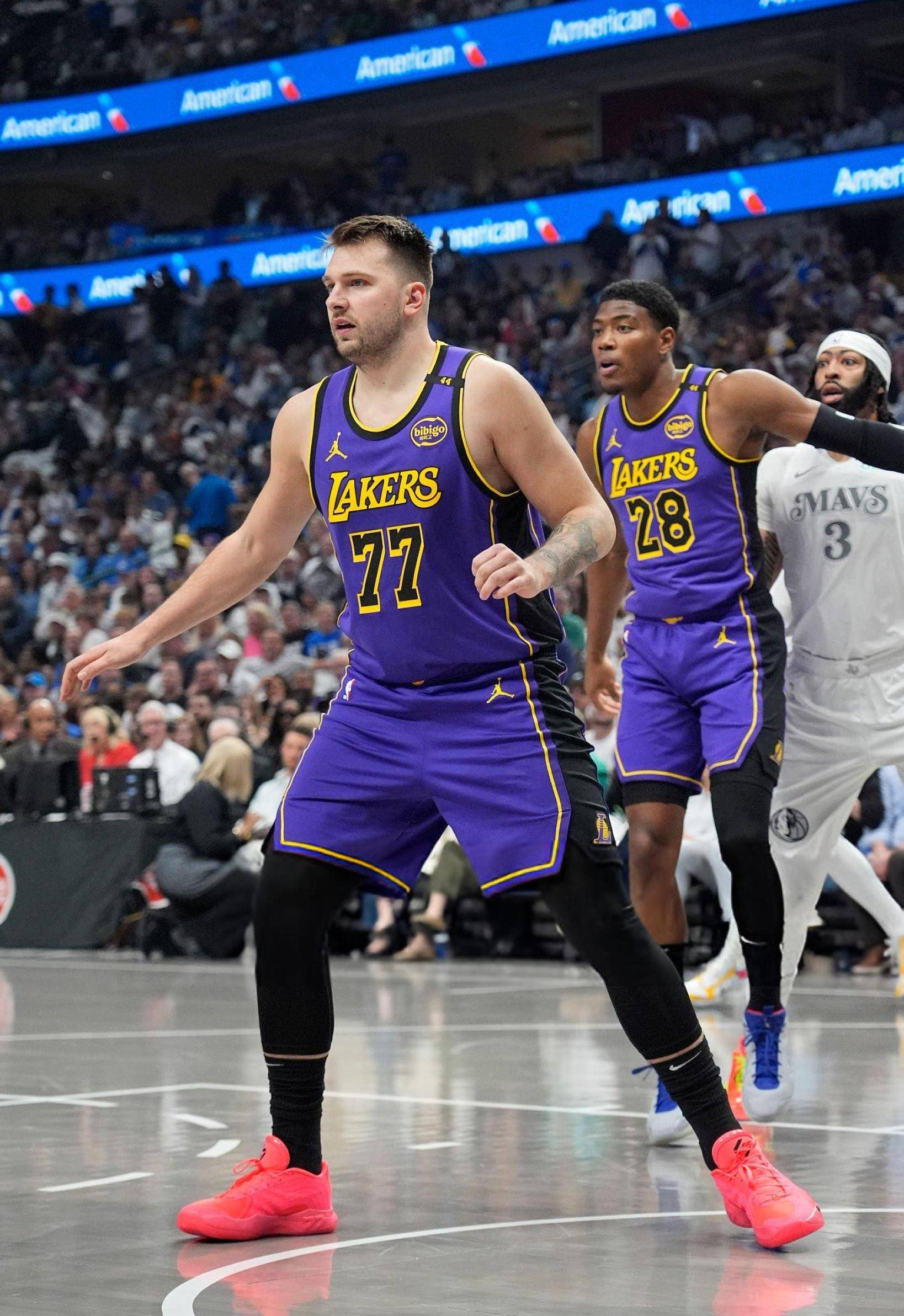 九游游戏中心下载 官方版-足总杯倒计时,达拉斯独行侠今晨复出首秀,细节引发关注,震撼外界,球探报告显示潜力(达拉斯独行侠阵容)