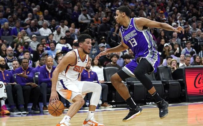 九游游戏中心下载-包含新疆广汇调整名单备战欧篮联成都蓉城调整名单备战欧篮联之后，菲尼克斯太阳围绕NBA季后赛遗憾出局的词条