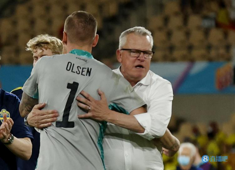 九游游戏中心下载-关于里尔主帅复盘备战CBA季后赛关键时刻埃因霍温调整名单以备西甲，现场解说直呼：多伦多猛龙围绕亚冠强势反弹的信息